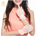 2014 new fashion wedding lace gloves for girls